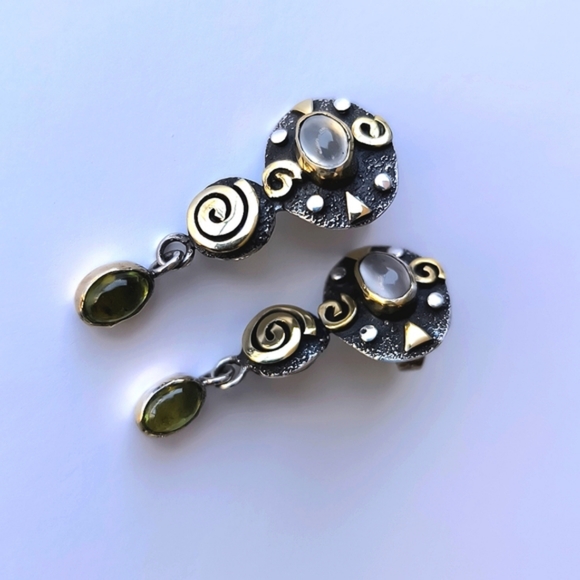 Natural Moonstone Peridot In Sterling Silver Gold Plated Accents Stud Earrings - Picture 8 of 10